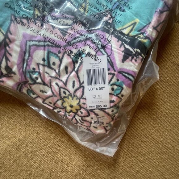 Vera Bradle Peacock Garden Blanket #A11 - Picture 2 of 2